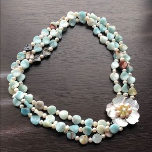 Statement necklace